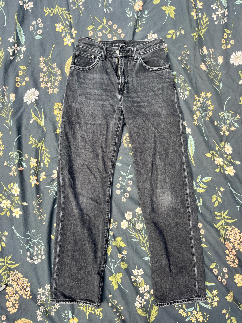 Aritzia Jeans in Washed Black